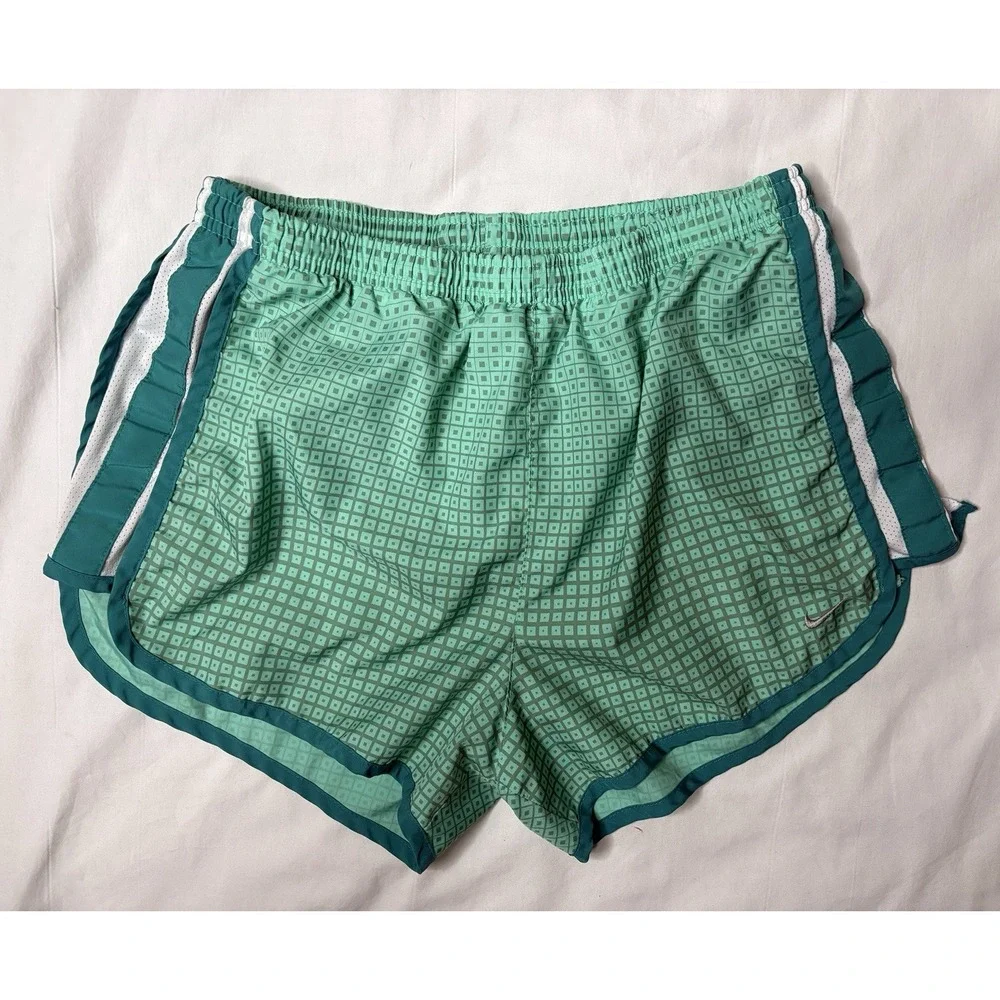 Nike Dri Fit Athletic Shorts Women's Size Small Green Pockets